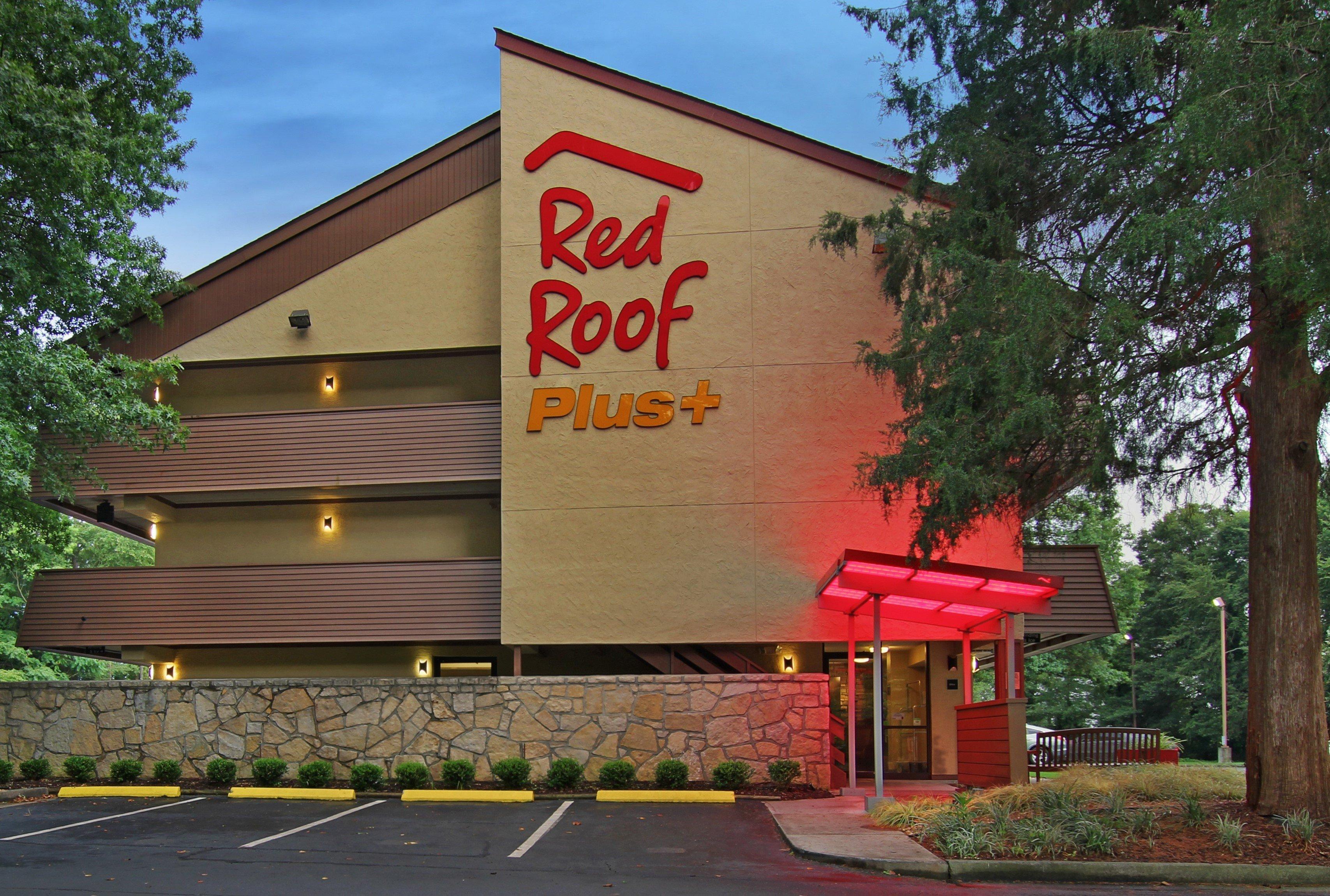 Red Roof Inn Plus+ Atlanta - Buckhead Druid Hills Zewnętrze zdjęcie